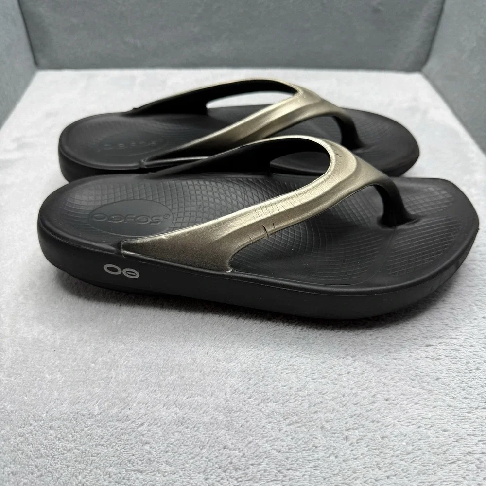 OOFOS OOlala Sandals Women's 6 Black Gold Metallic Recovery Flip Flops EU 37